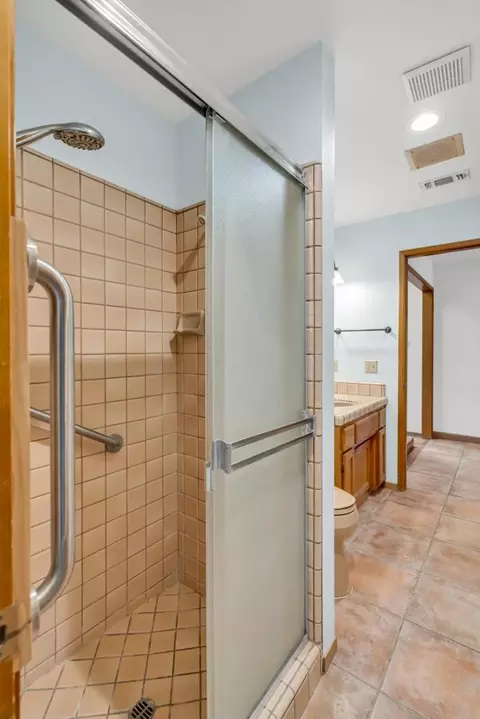 Bath - 12217 Keating Rd, Wilton, CA 95693 photo 6 of 8