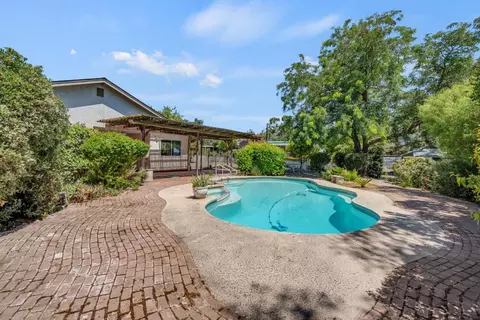 Exterior - 12217 Keating Rd, Wilton, CA 95693 photo 5 of 31
