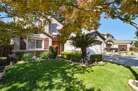4233 Blake Dr, Modesto, CA 95356 photo 2