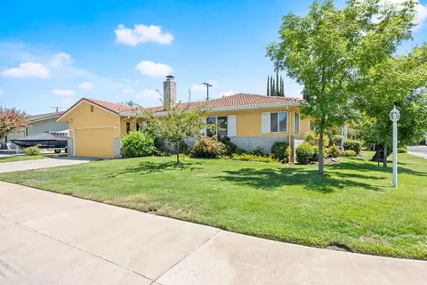 Exterior - 2021 Cabrillo Cir, Lodi, CA 95242 photo 4 of 9