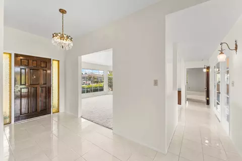 Entry Way - 2021 Cabrillo Cir, Lodi, CA 95242 photo 3 of 6