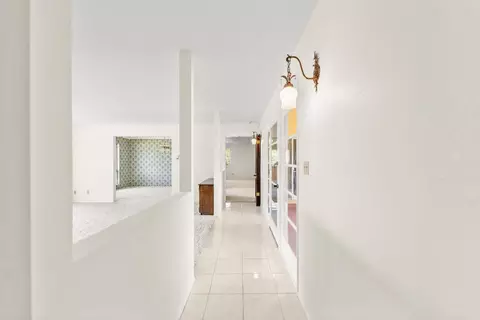 Entry Way - 2021 Cabrillo Cir, Lodi, CA 95242 photo 5 of 6