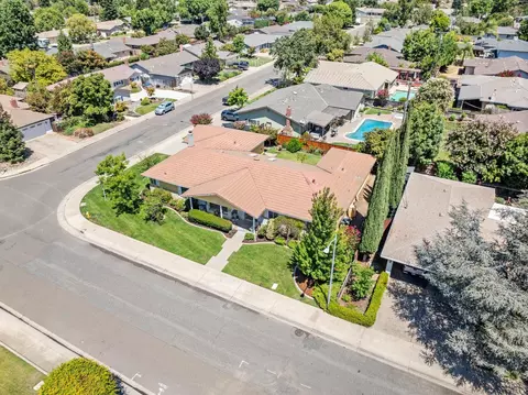 View/Area - 2021 Cabrillo Cir, Lodi, CA 95242 photo 2 of 5