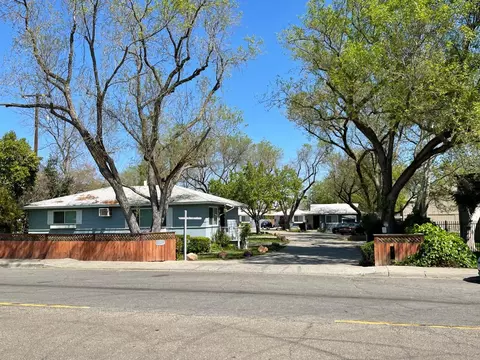 5500 Walnut Ave, Sacramento, CA 95841