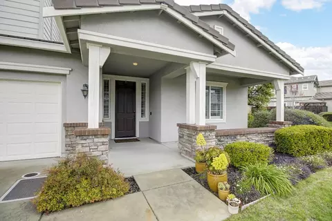 965 Browning Ln, Rocklin, CA 95765