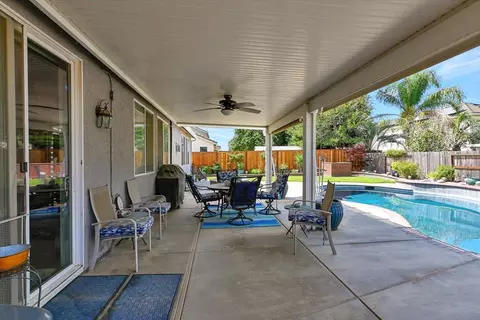 2040 Maverick Dr, Plumas Lake, CA 95961 photo 26
