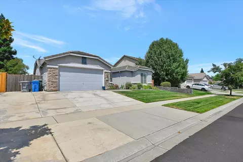 2040 Maverick Dr, Plumas Lake, CA 95961 photo 35