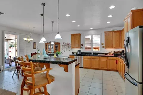 2040 Maverick Dr, Plumas Lake, CA 95961 photo 10