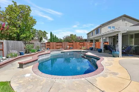 2040 Maverick Dr, Plumas Lake, CA 95961 photo 32