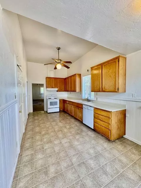 38 S Lincoln, Colfax, CA 95713 photo 4