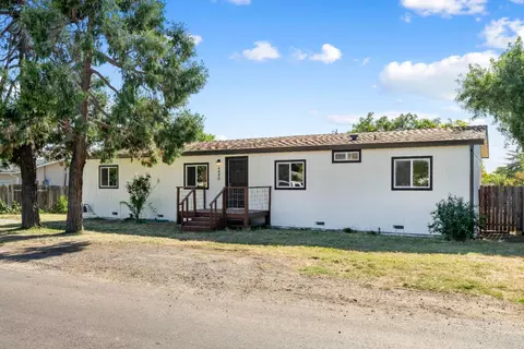4440 Ardmore Ave, Olivehurst, CA 95961 photo 3