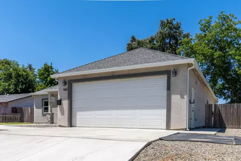 Exterior - 245 N Ventura, Willows, CA 95988 photo 3 of 12