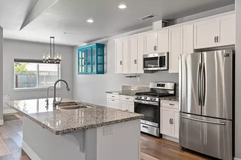 Kitchen - 245 N Ventura, Willows, CA 95988 photo 2 of 2