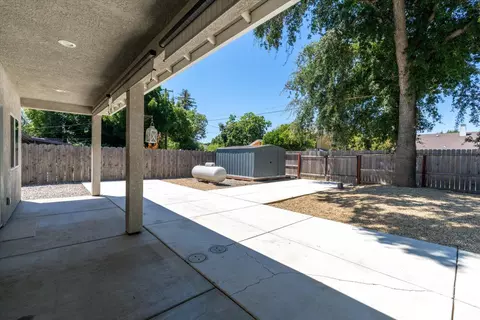 Exterior - 245 N Ventura, Willows, CA 95988 photo 5 of 12