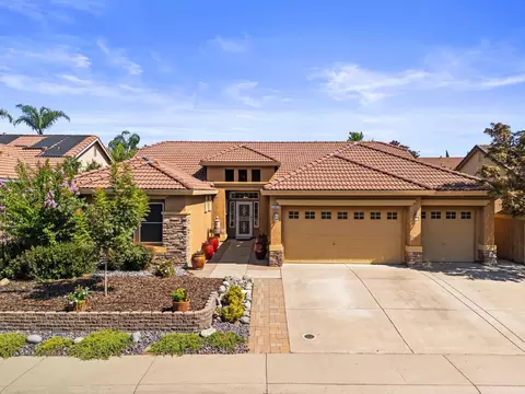 2057 Shropshire St, Roseville, CA 95747