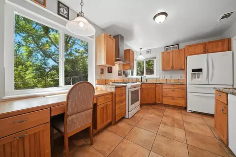 Kitchen - 10201 Argonaut Dr, Jackson, CA 95642 photo 2 of 6