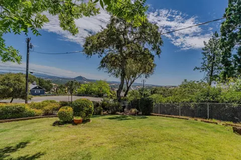 Exterior - 10201 Argonaut Dr, Jackson, CA 95642 photo 2 of 25
