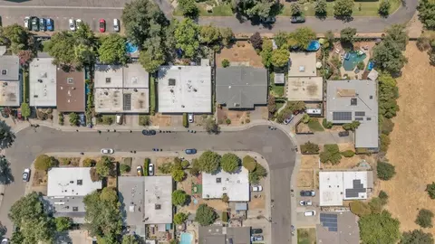 4147 Scranton Cir, Carmichael, CA 95608 photo 17