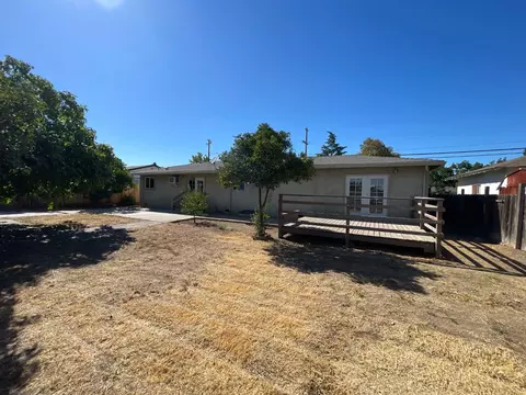941 E St, Oakdale, CA 95361 photo 27