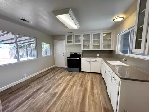 1318 Carver Rd, Modesto, CA 95350 photo 7