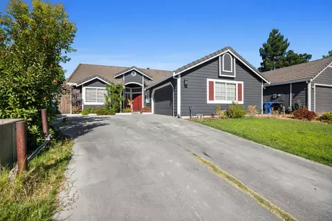 9204 Summer Pond Ct, Elk Grove, CA 95624