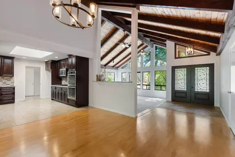 Entry Way - 17867 Brewer Rd, Grass Valley, CA 95949 photo 3 of 6