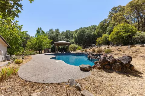 Exterior - 17867 Brewer Rd, Grass Valley, CA 95949 photo 13 of 29