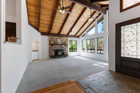 Living - 17867 Brewer Rd, Grass Valley, CA 95949 photo 3 of 9