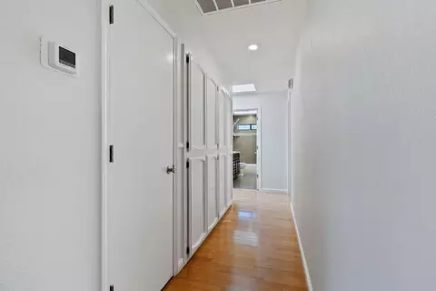 Entry Way - 17867 Brewer Rd, Grass Valley, CA 95949 photo 5 of 6