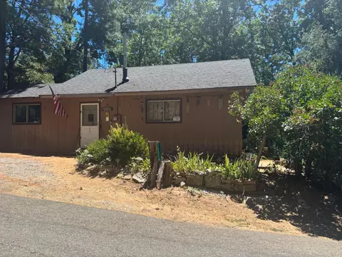 15574 Hinton Rd, Pioneer, CA 95666