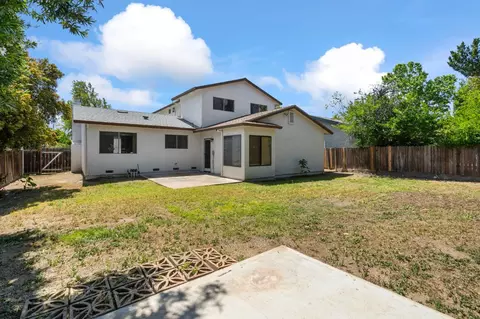 Exterior - 1575 Bondy Ln, Tracy, CA 95376 photo 2 of 3