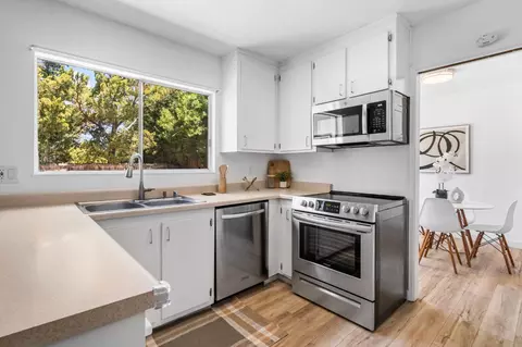 Kitchen - 1575 Bondy Ln, Tracy, CA 95376 photo 2 of 5