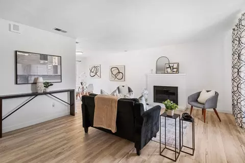 Living - 1575 Bondy Ln, Tracy, CA 95376 photo 1 of 6