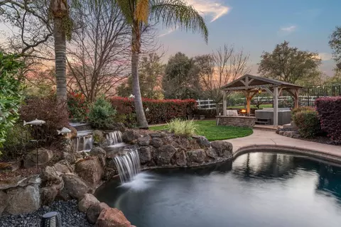 Exterior - 3541 Val Verde Rd, Loomis, CA 95650 photo 17 of 32