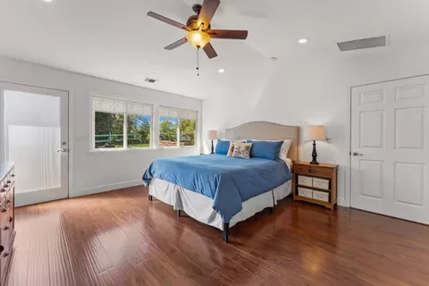 Bedroom - 3541 Val Verde Rd, Loomis, CA 95650 photo 3 of 8