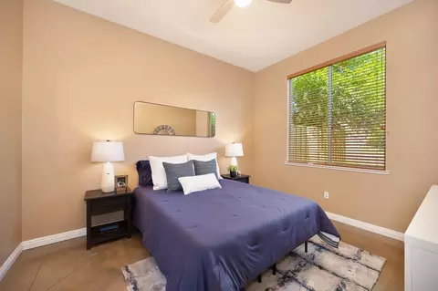 Bedroom - 718 Hunter Pl, Folsom, CA 95630 photo 4 of 7