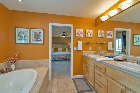 Bath - 5855 Sly Park Rd, Pollock Pines, CA 95726 photo 4 of 6
