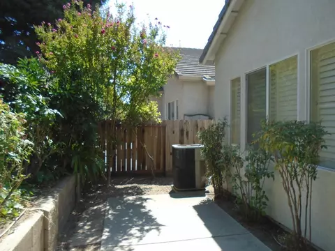 424 The Blf, Modesto, CA 95355 photo 31