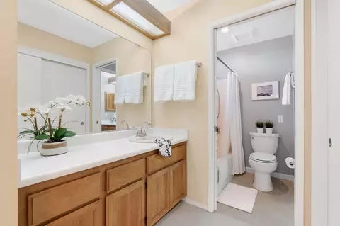 811 La Coruno St, Davis, CA 95618 photo 19