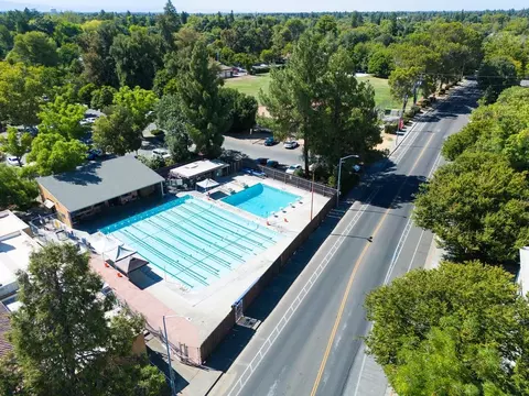 Exterior - 620 B St, Davis, CA 95616 photo 20 of 28