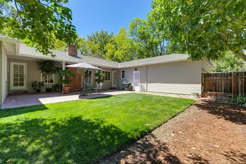 Exterior - 620 B St, Davis, CA 95616 photo 6 of 28