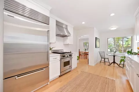 Kitchen - 620 B St, Davis, CA 95616 photo 1 of 4