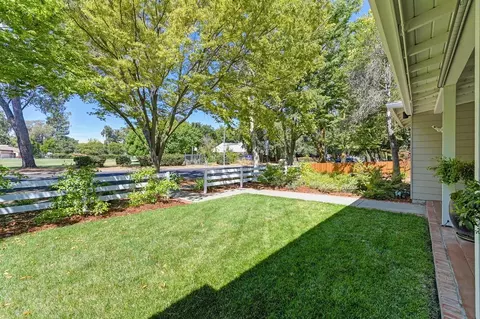 Exterior - 620 B St, Davis, CA 95616 photo 19 of 28