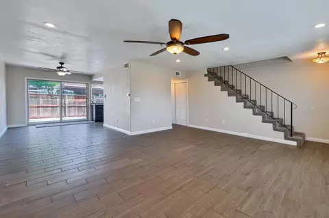 Living - 6038 Casa Alegre, Carmichael, CA 95608 photo 3 of 5