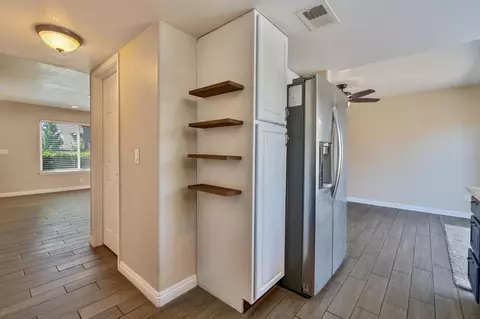 Entry Way - 6038 Casa Alegre, Carmichael, CA 95608 photo 1 of 2