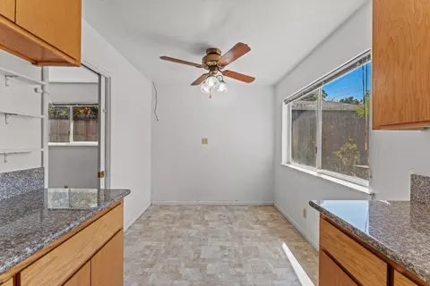 6124 Orsi Cir, Carmichael, CA 95608 photo 3