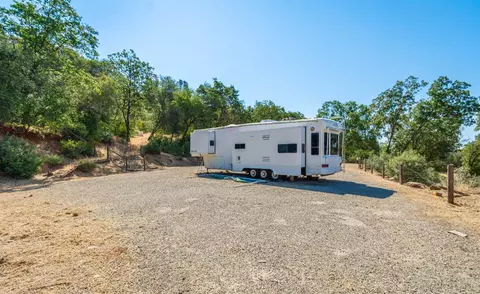 13417 Hallwood Pl, Grass Valley, CA 95949