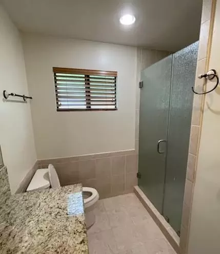 Bath - 3157 Simberlan Dr, San Jose, CA 95148 photo 2 of 8