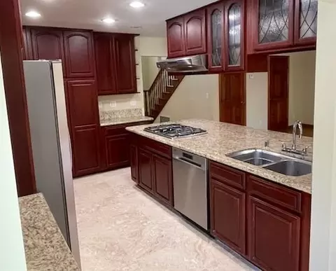 Kitchen - 3157 Simberlan Dr, San Jose, CA 95148 photo 4 of 6