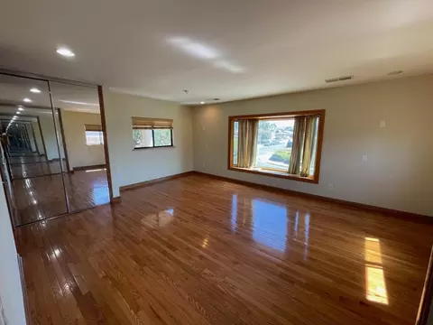 Living - 3157 Simberlan Dr, San Jose, CA 95148 photo 8 of 11